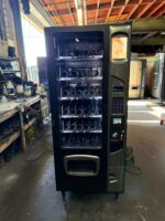 USI Wittern Mercato 3573 Snack Vending Machine 3-Wide (REFURBISHED) - Image 3