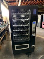 Seaga INF4S Infinity Snack Vending Machine (Refurbished) - Image 3