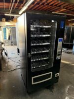Seaga INF4S Infinity Snack Vending Machine (Refurbished) - Image 2